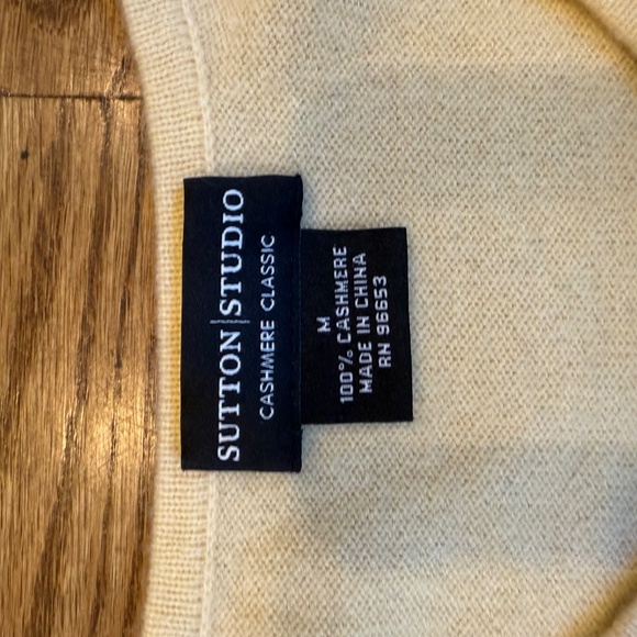 Sutton Studio Cashmere Classic 100% Cashmere Sweater Cream/Ivory/Yellow M - Picture 2 of 3